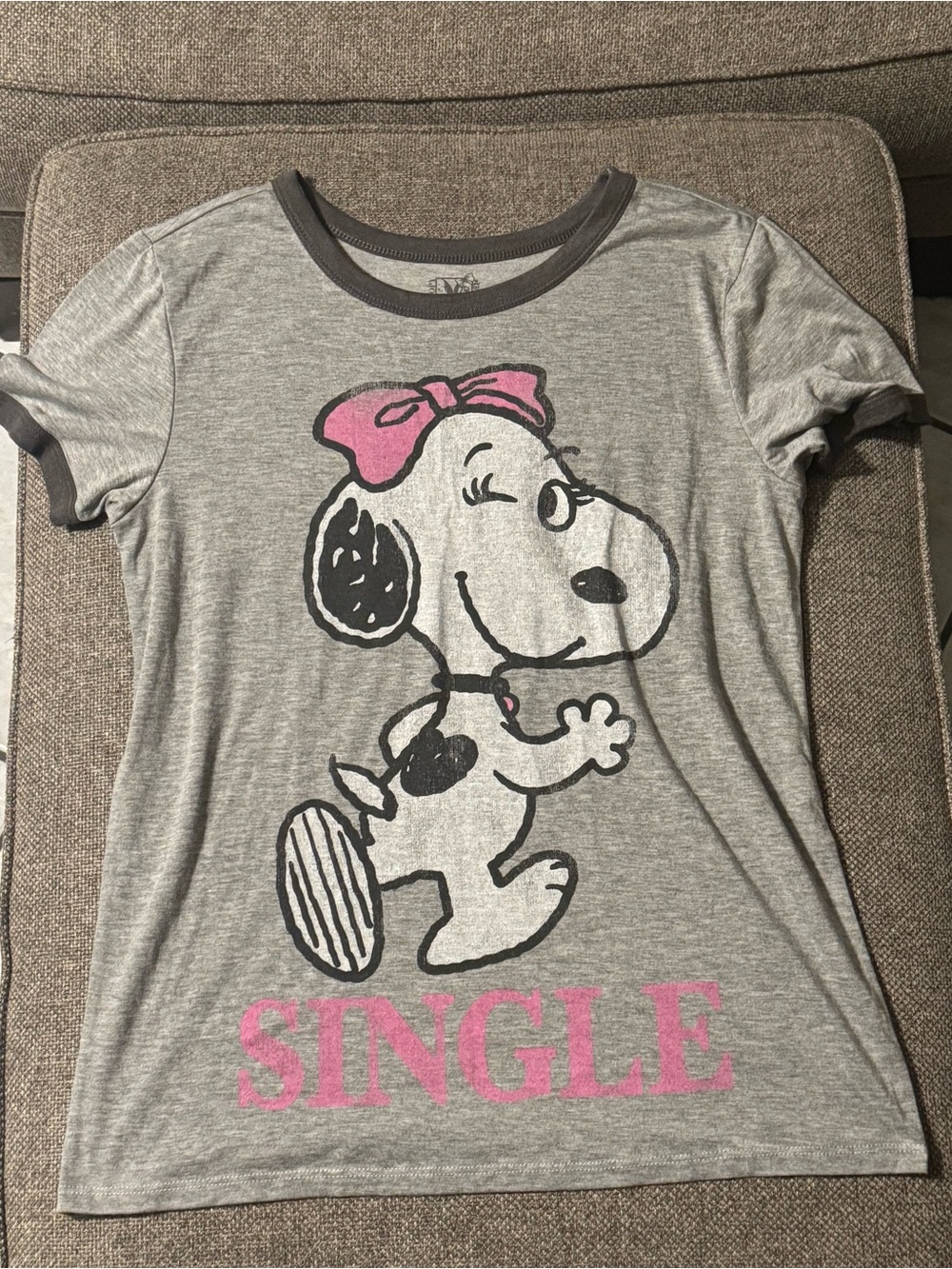 Snoopy Single Graphic Tee with Pink Accents Size Large